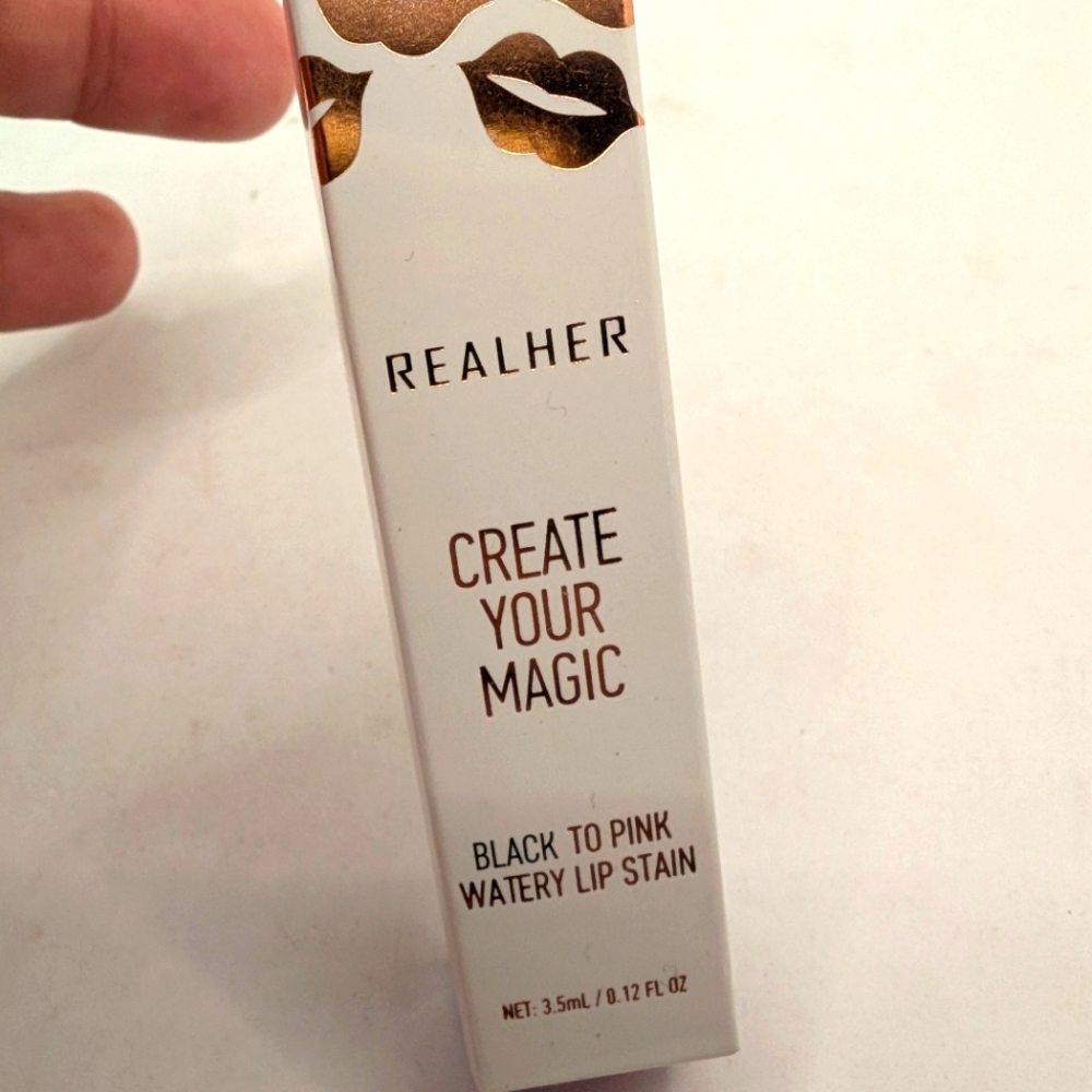 REALHER Create Your Magic‎ Lip Stain